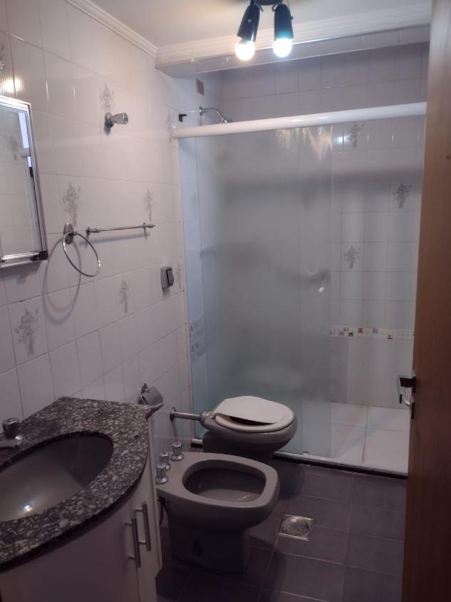 Apartamento à venda com 4 quartos, 181m² - Foto 3