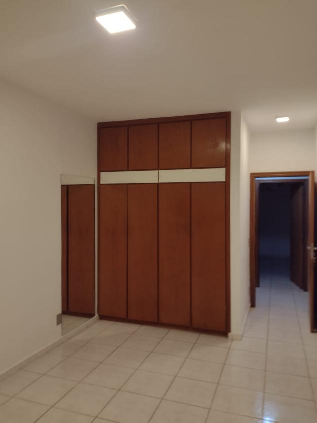 Apartamento à venda com 4 quartos, 181m² - Foto 7