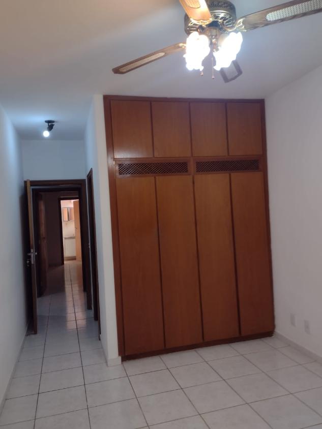 Apartamento à venda com 4 quartos, 181m² - Foto 15