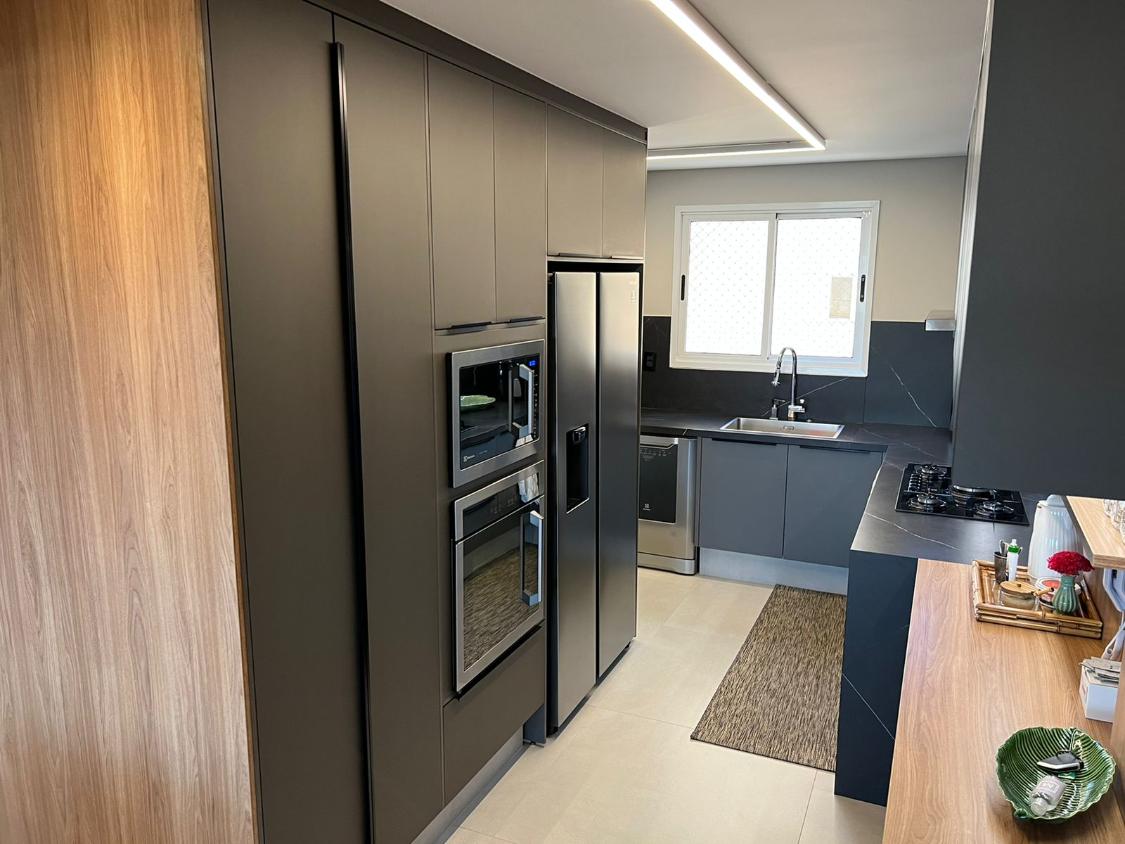 Apartamento à venda com 5 quartos, 154m² - Foto 19