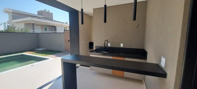 Casa de Condomínio à venda com 3 quartos, 241m² - Foto 18