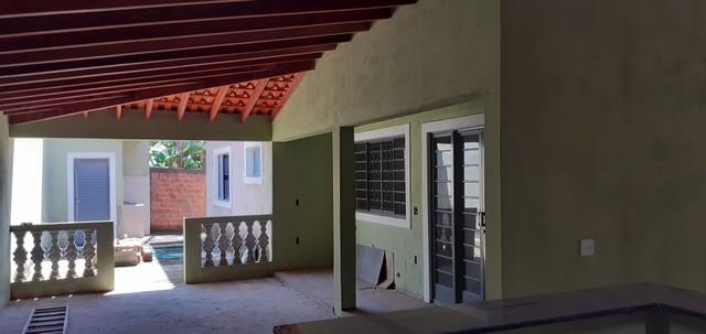 Casa à venda com 2 quartos, 380m² - Foto 4