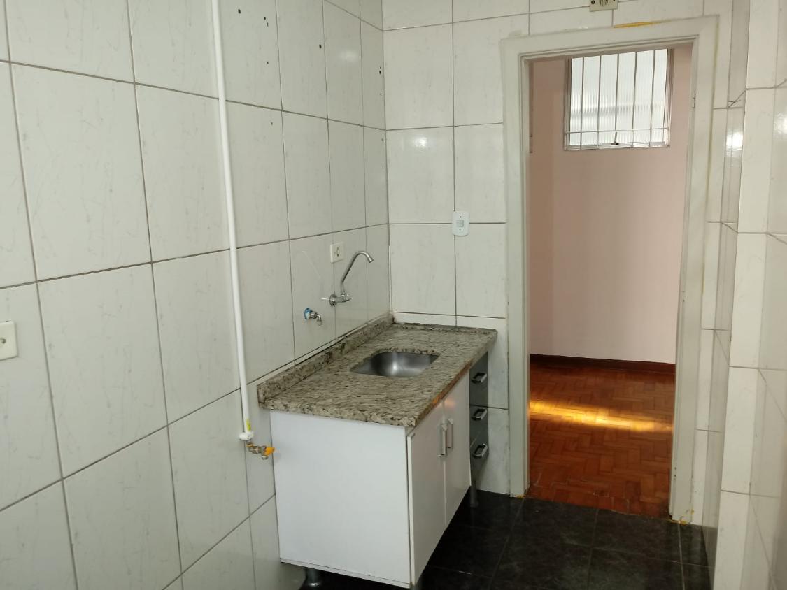 Apartamento à venda com 2 quartos, 70m² - Foto 21