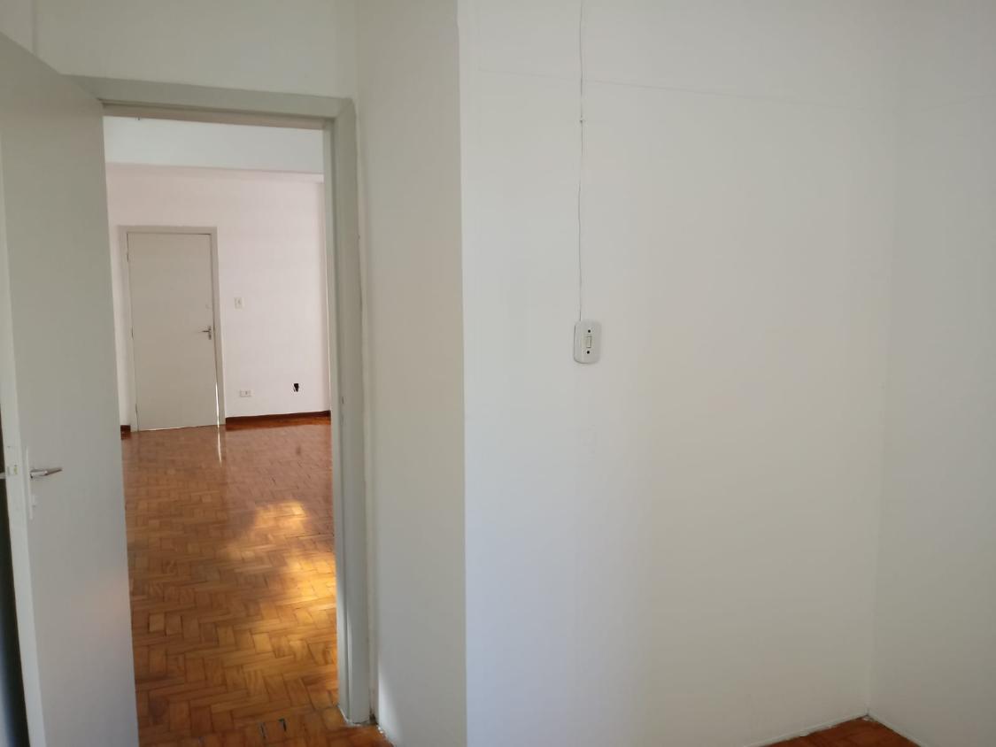 Apartamento à venda com 2 quartos, 70m² - Foto 16