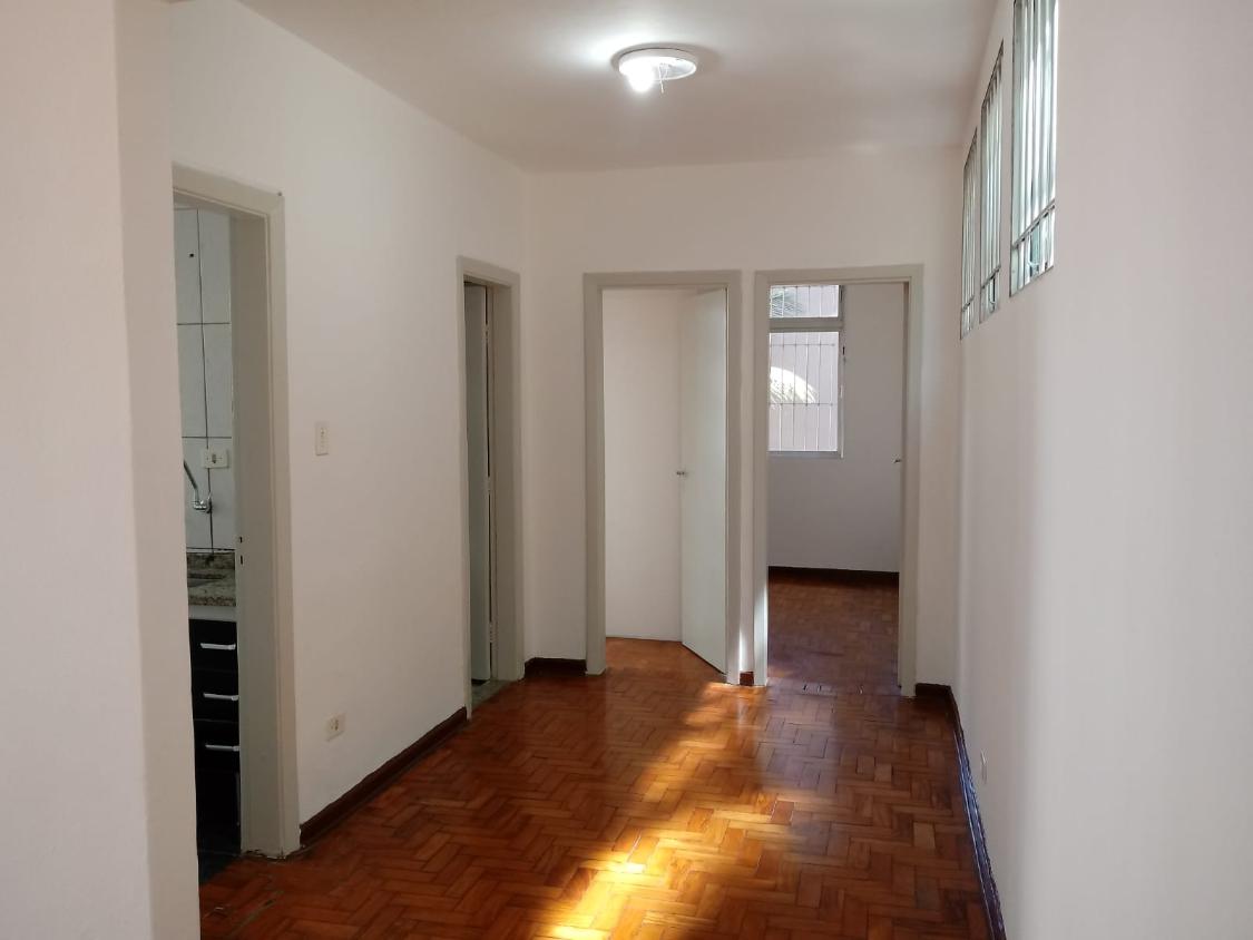 Apartamento à venda com 2 quartos, 70m² - Foto 8