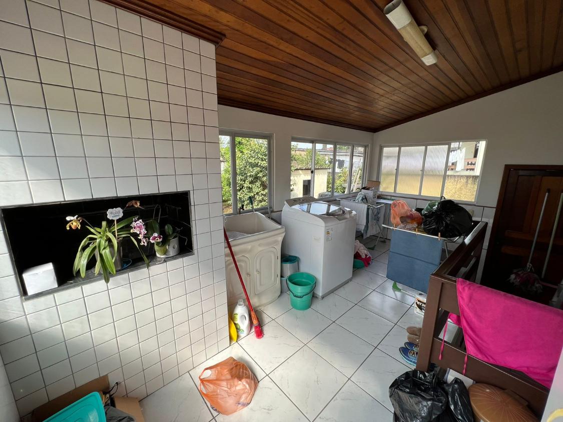 Casa à venda com 3 quartos, 80m² - Foto 18