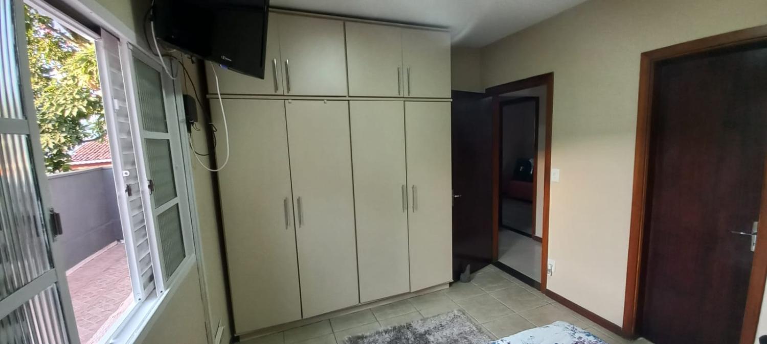 Casa à venda com 3 quartos, 95m² - Foto 8