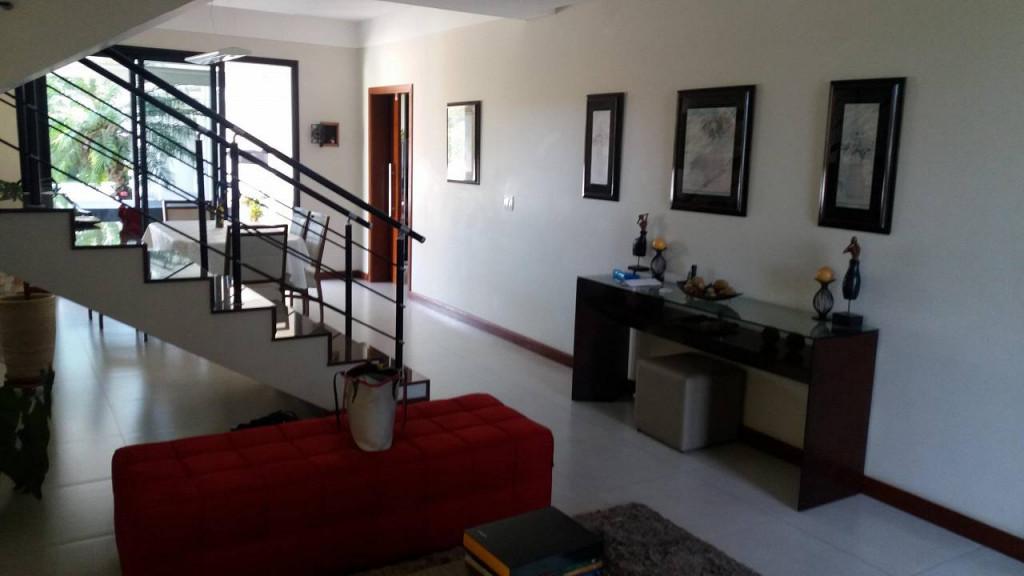 Casa de Condomínio à venda com 4 quartos, 670m² - Foto 3