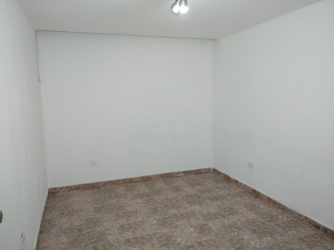 Apartamento para alugar com 1 quarto, 50m² - Foto 12