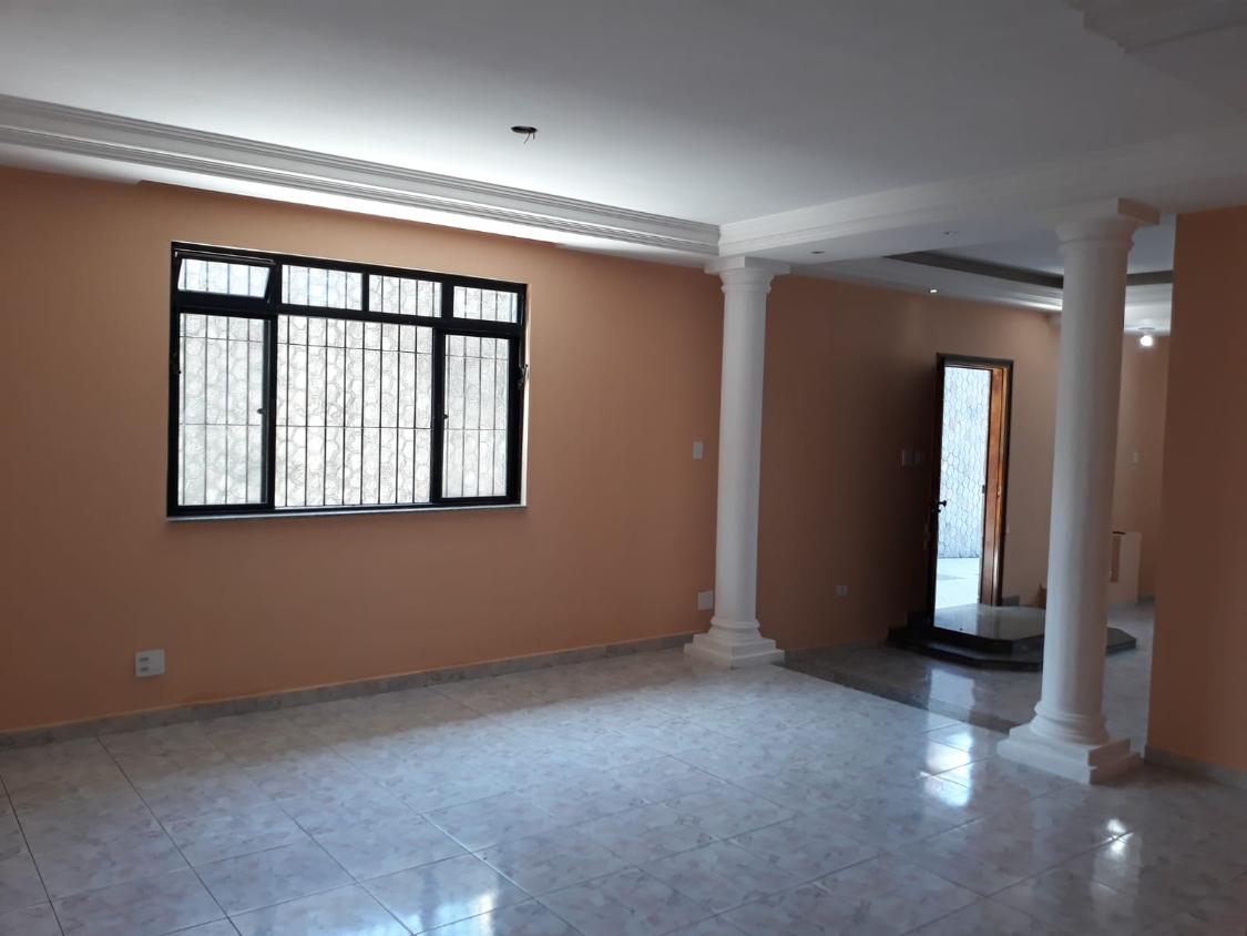 Casa para alugar com 3 quartos, 275m² - Foto 27