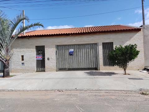 Sobrado à venda com 3 quartos, 220m² - Foto 1