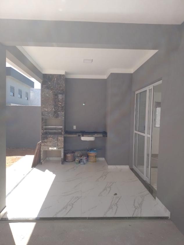 Casa de Condomínio à venda com 3 quartos, 135m² - Foto 1