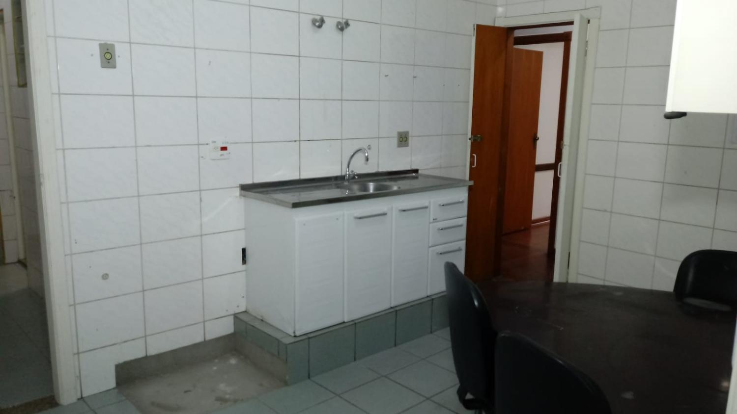 Apartamento para alugar com 2 quartos, 90m² - Foto 20