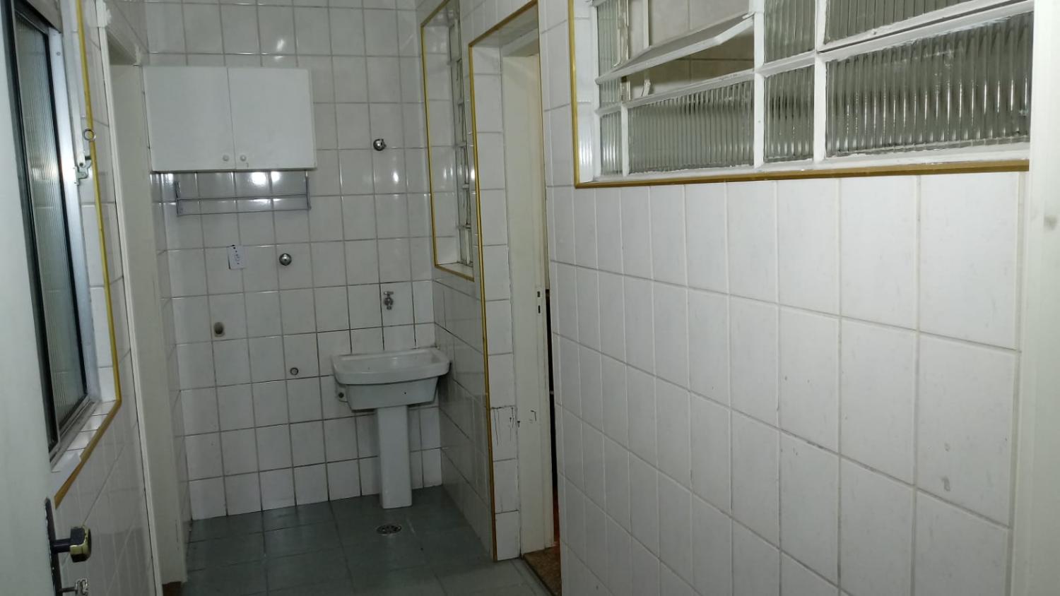 Apartamento para alugar com 2 quartos, 90m² - Foto 24