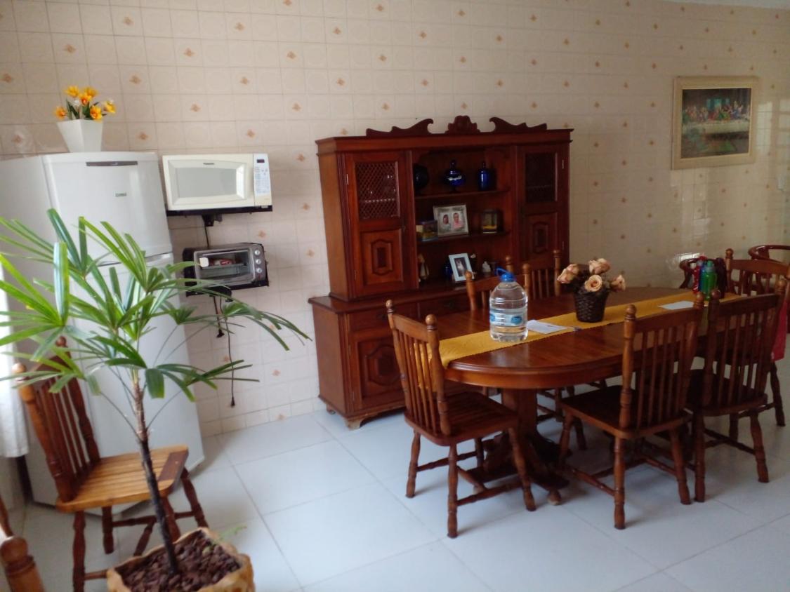 Casa à venda com 3 quartos, 80m² - Foto 14