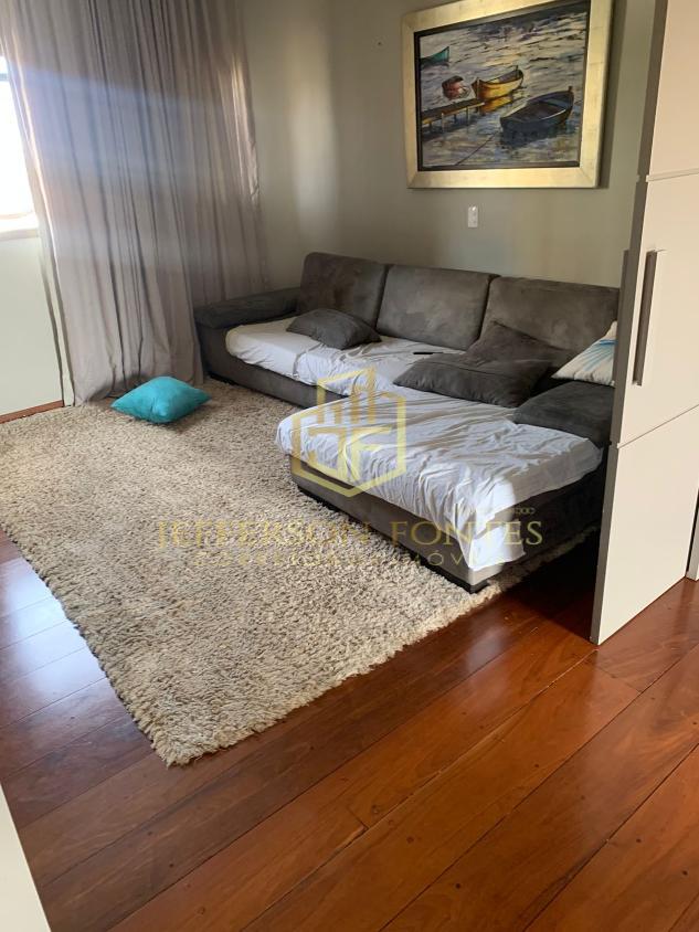 Apartamento à venda com 3 quartos, 195m² - Foto 2