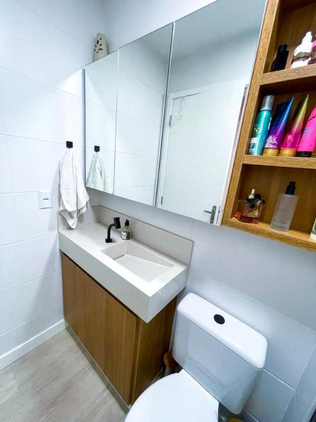 Apartamento à venda com 2 quartos, 65m² - Foto 11