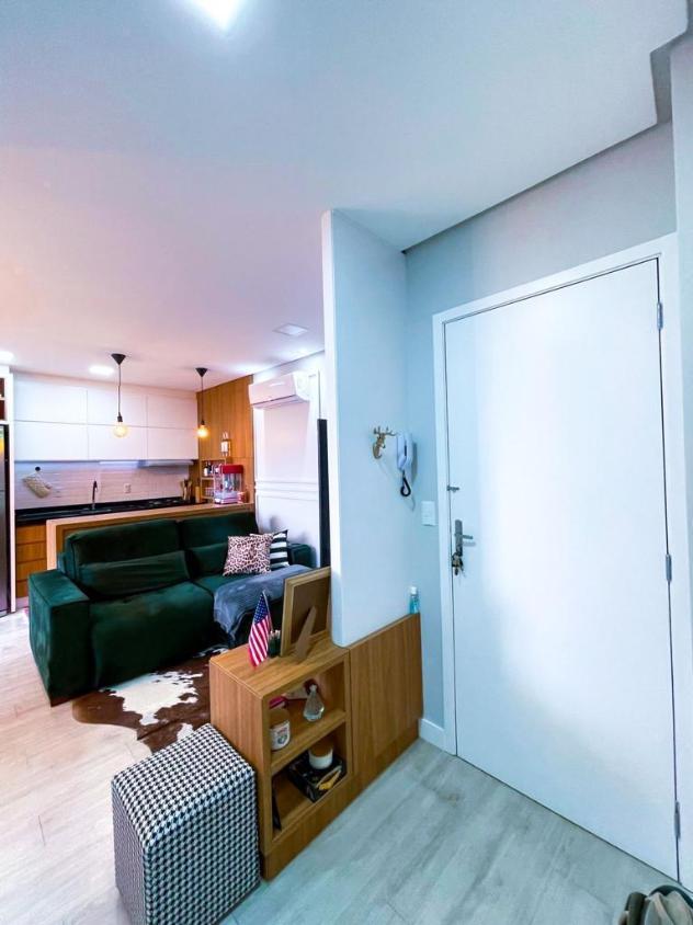 Apartamento à venda com 2 quartos, 65m² - Foto 4