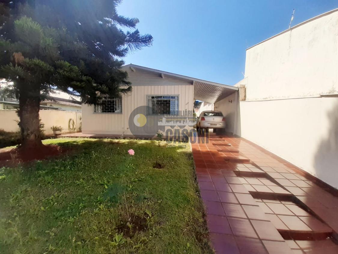 Casa à venda com 3 quartos, 112m² - Foto 1