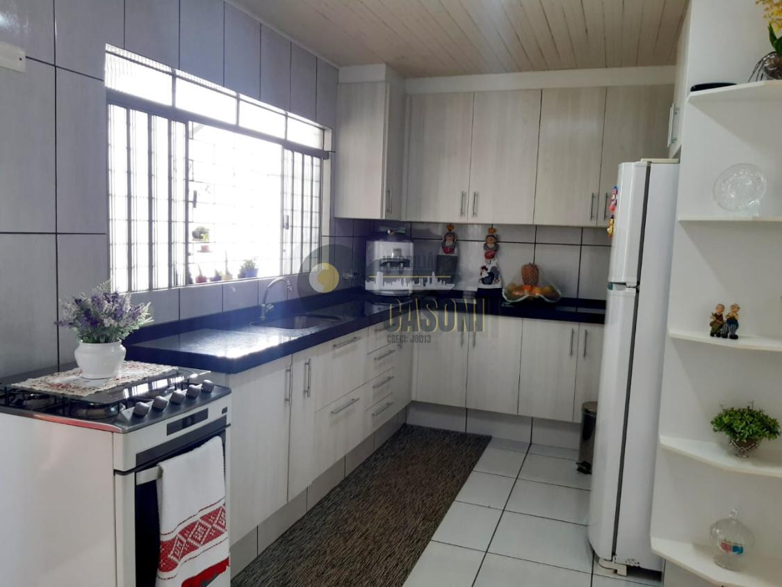 Casa à venda com 3 quartos, 112m² - Foto 7