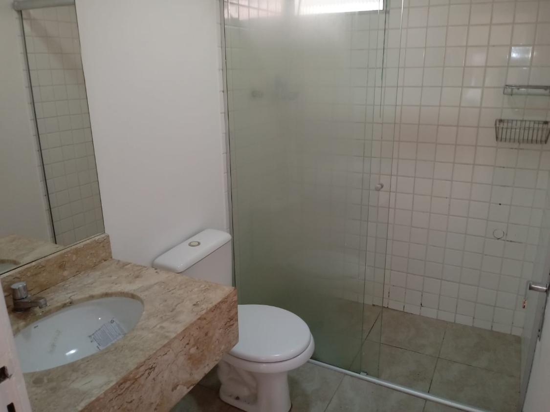 Apartamento para alugar com 3 quartos, 83m² - Foto 12