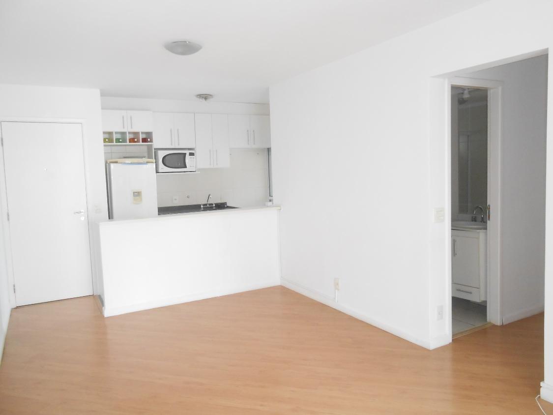 Apartamento para alugar com 3 quartos, 75m² - Foto 5