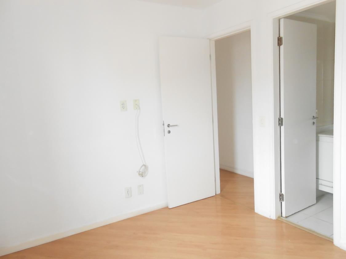 Apartamento para alugar com 3 quartos, 75m² - Foto 23