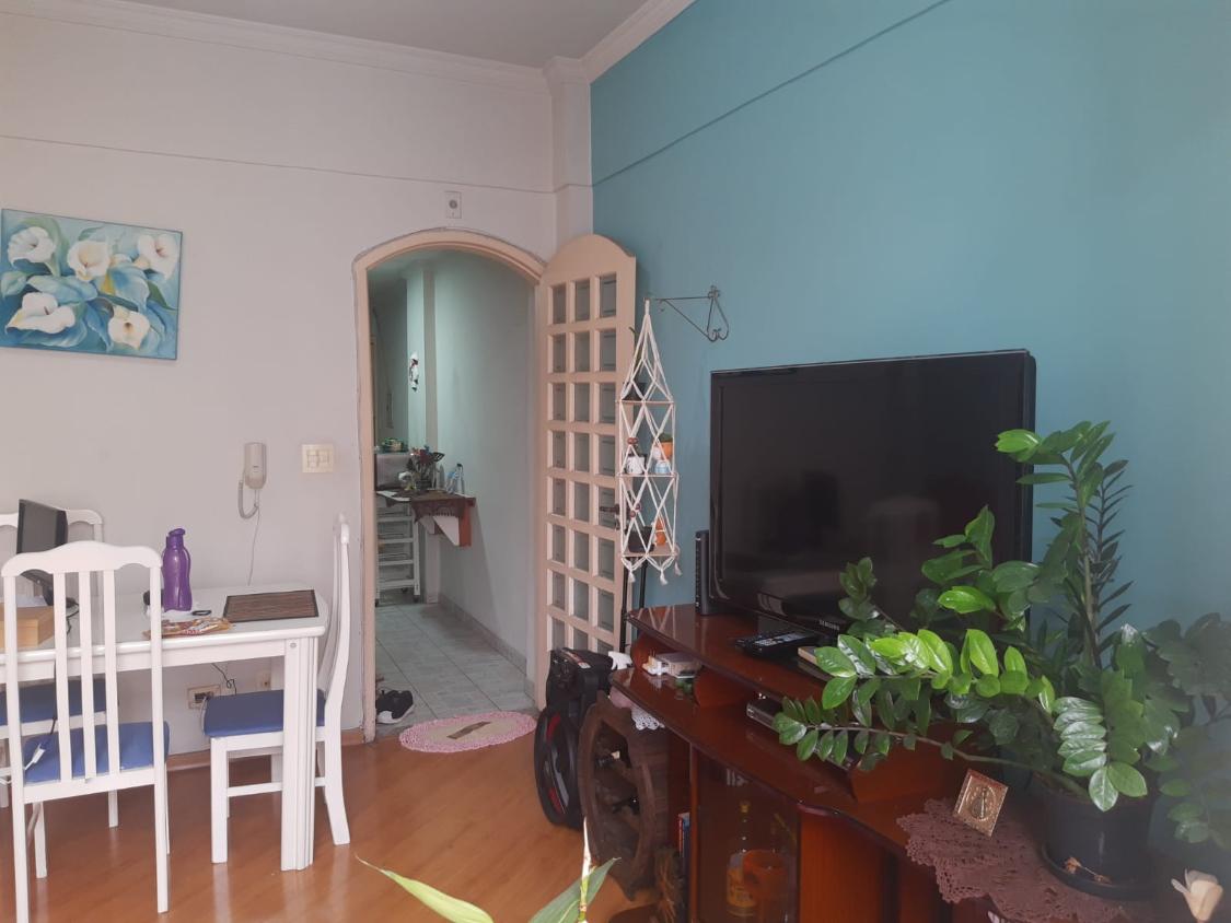 Apartamento à venda com 1 quarto, 60m² - Foto 4