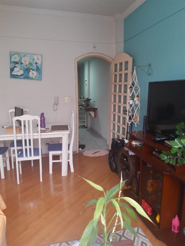 Apartamento à venda com 1 quarto, 60m² - Foto 2