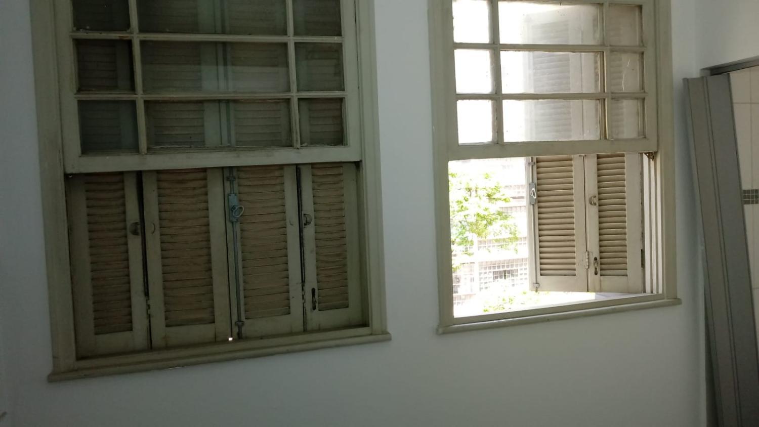 Apartamento à venda com 1 quarto, 30m² - Foto 2