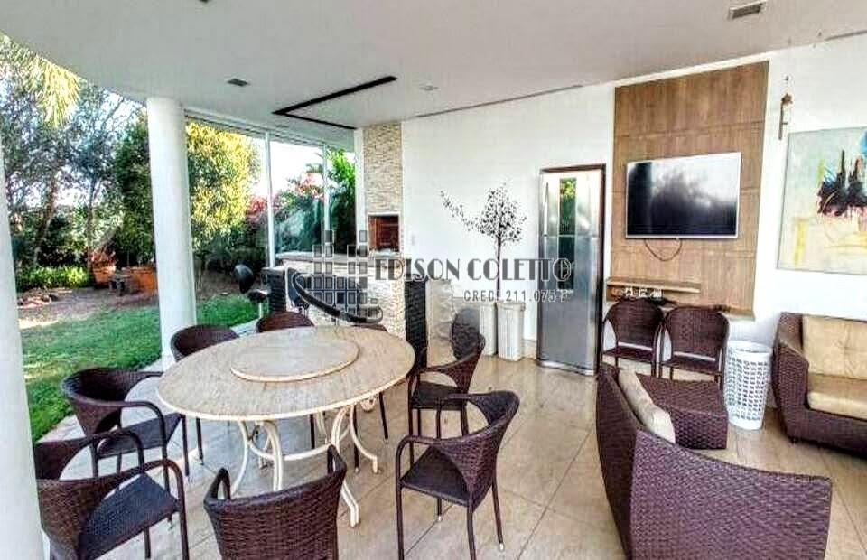 Casa de Condomínio à venda com 3 quartos, 573m² - Foto 30