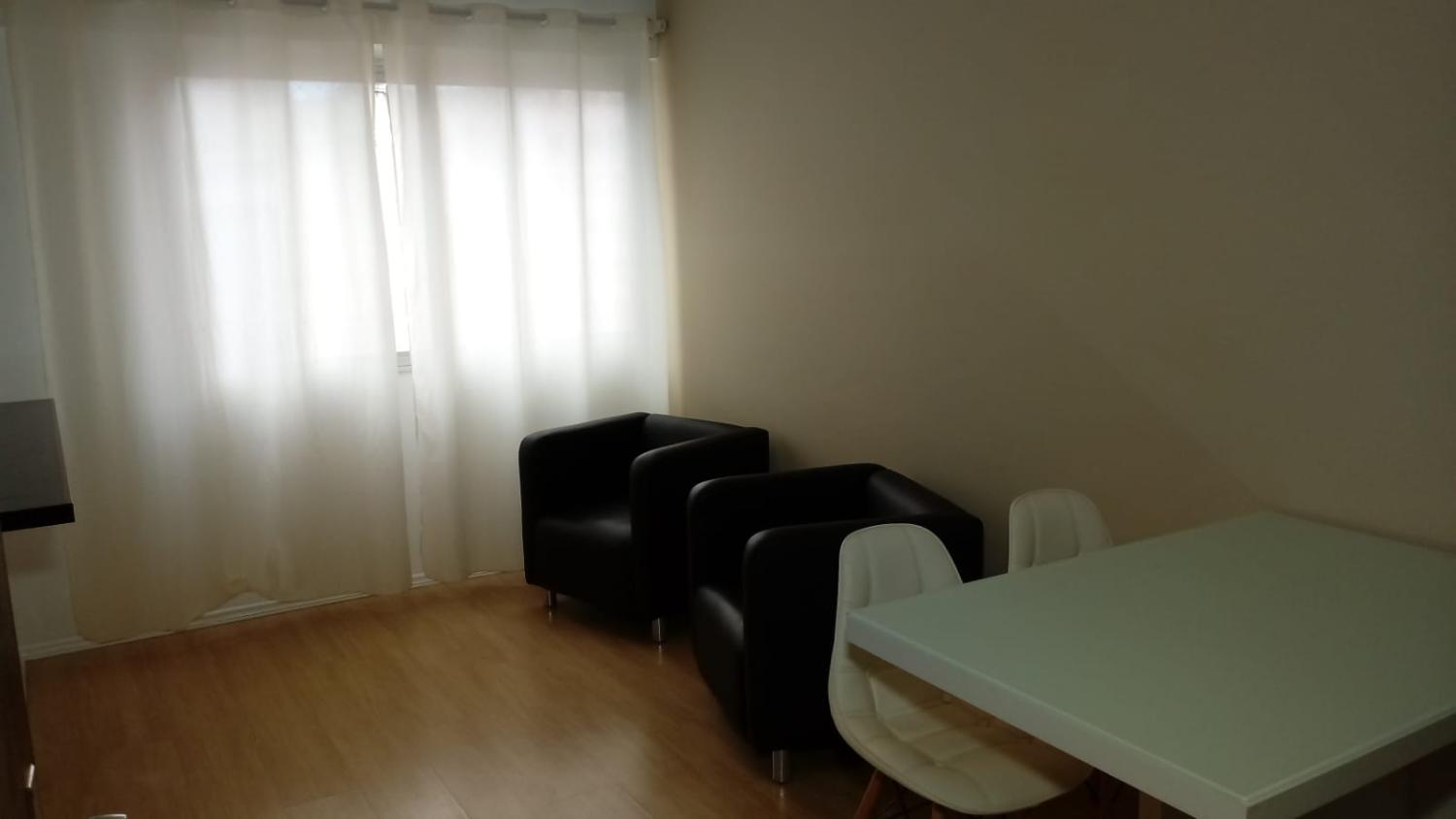 Apartamento para alugar com 1 quarto, 40m² - Foto 1