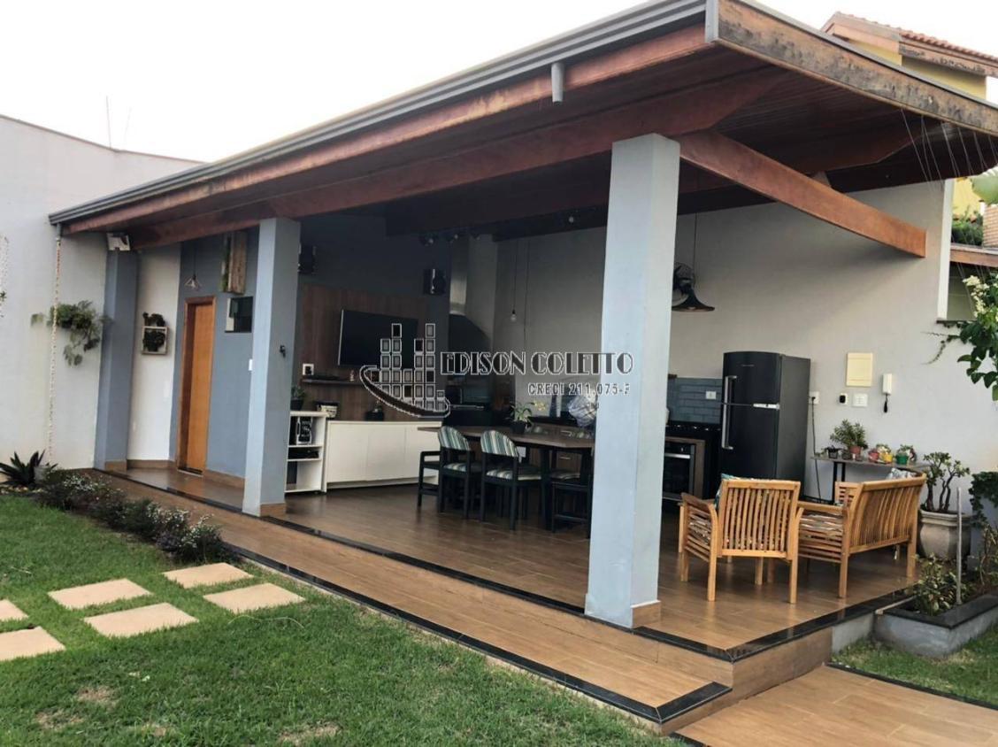 Casa à venda com 3 quartos, 340m² - Foto 9