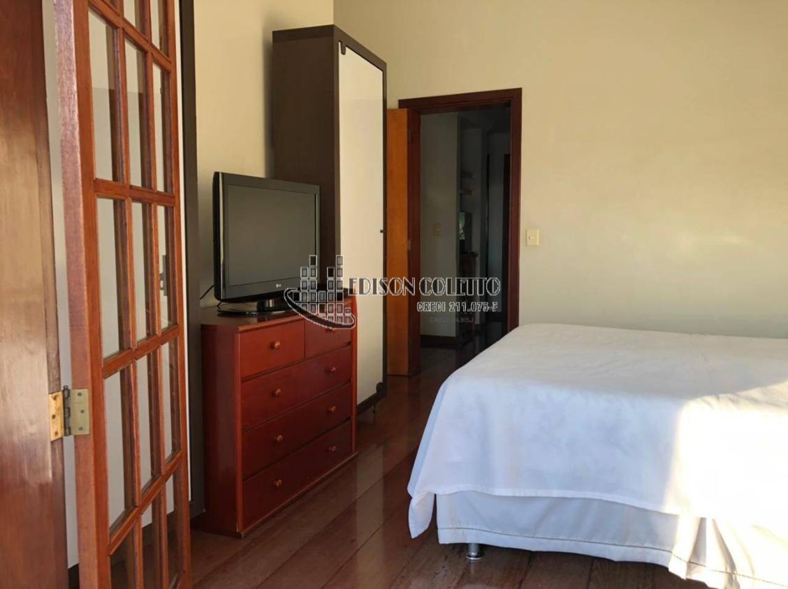 Casa à venda com 3 quartos, 340m² - Foto 21