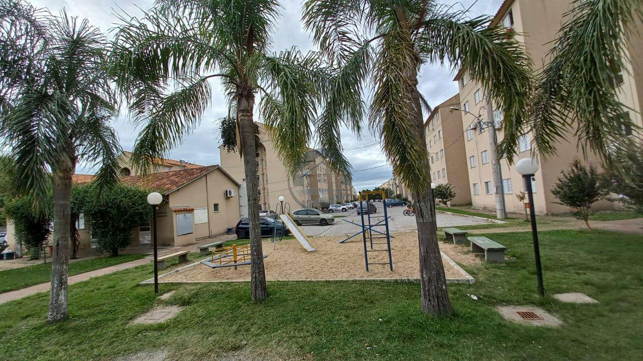 Apartamento à venda com 2 quartos, 45m² - Foto 2