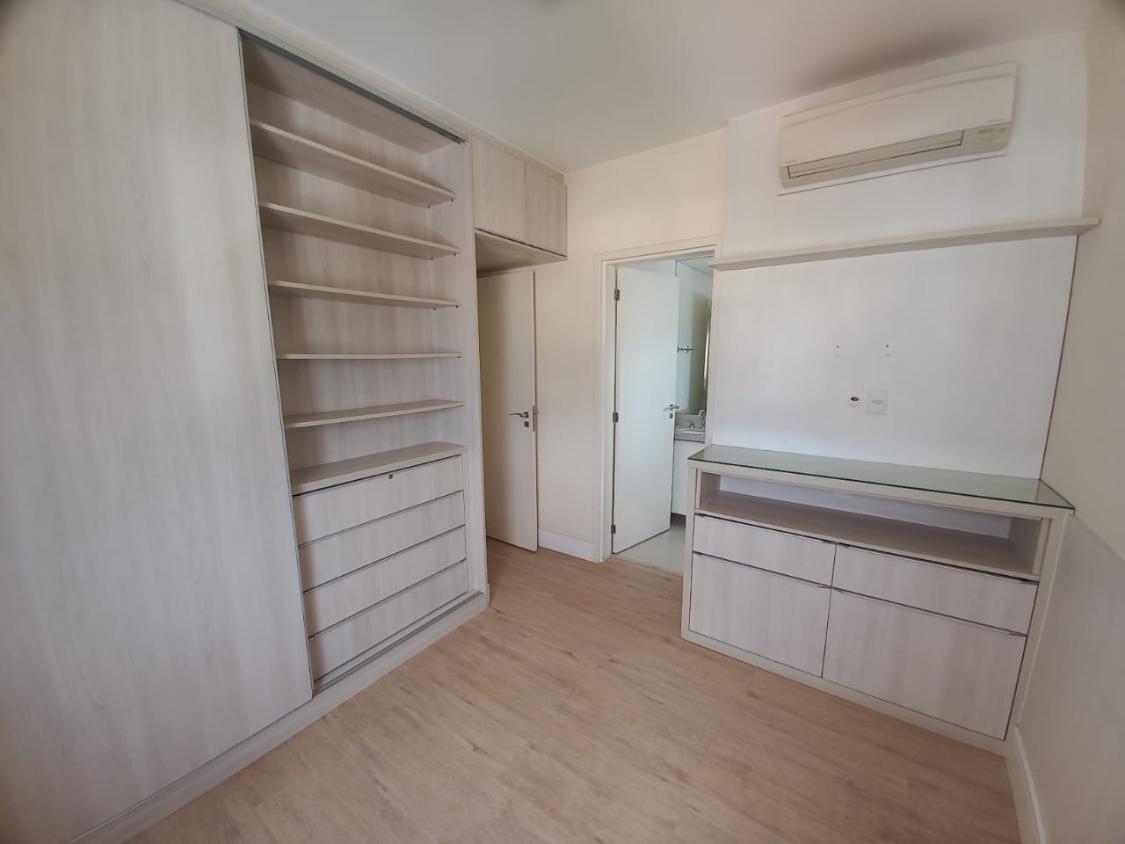 Apartamento à venda com 3 quartos, 127m² - Foto 15