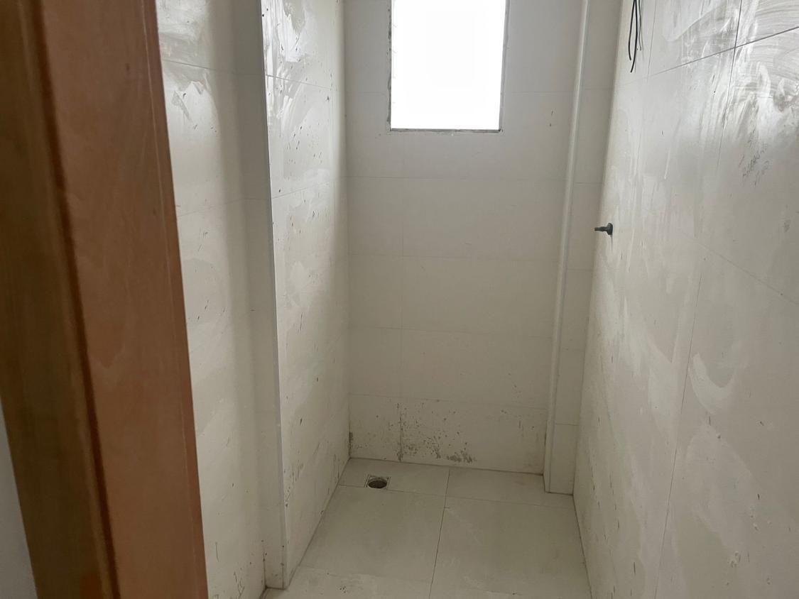 Apartamento à venda com 2 quartos, 77m² - Foto 3