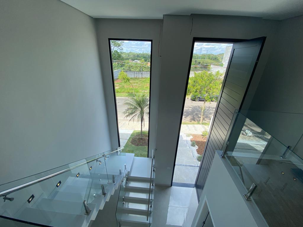 Casa de Condomínio à venda com 3 quartos, 235m² - Foto 5