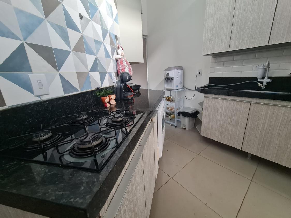 Casa à venda com 3 quartos, 180m² - Foto 8