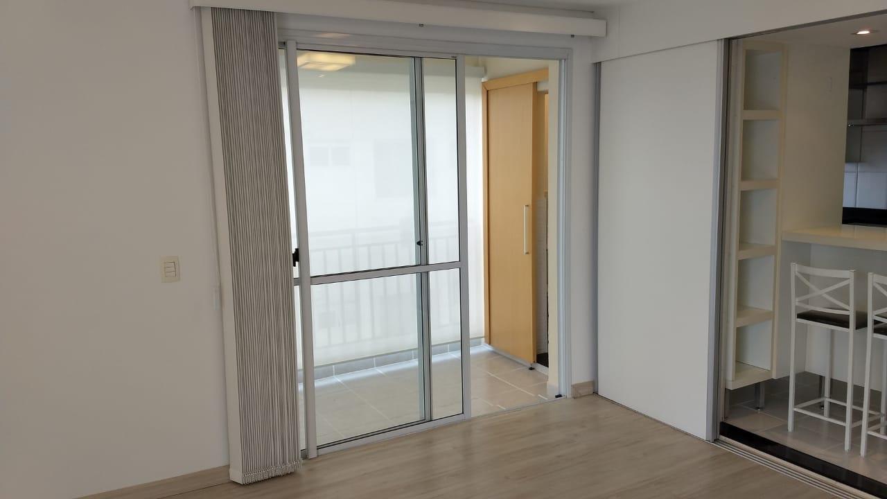 Apartamento à venda com 2 quartos, 85m² - Foto 2