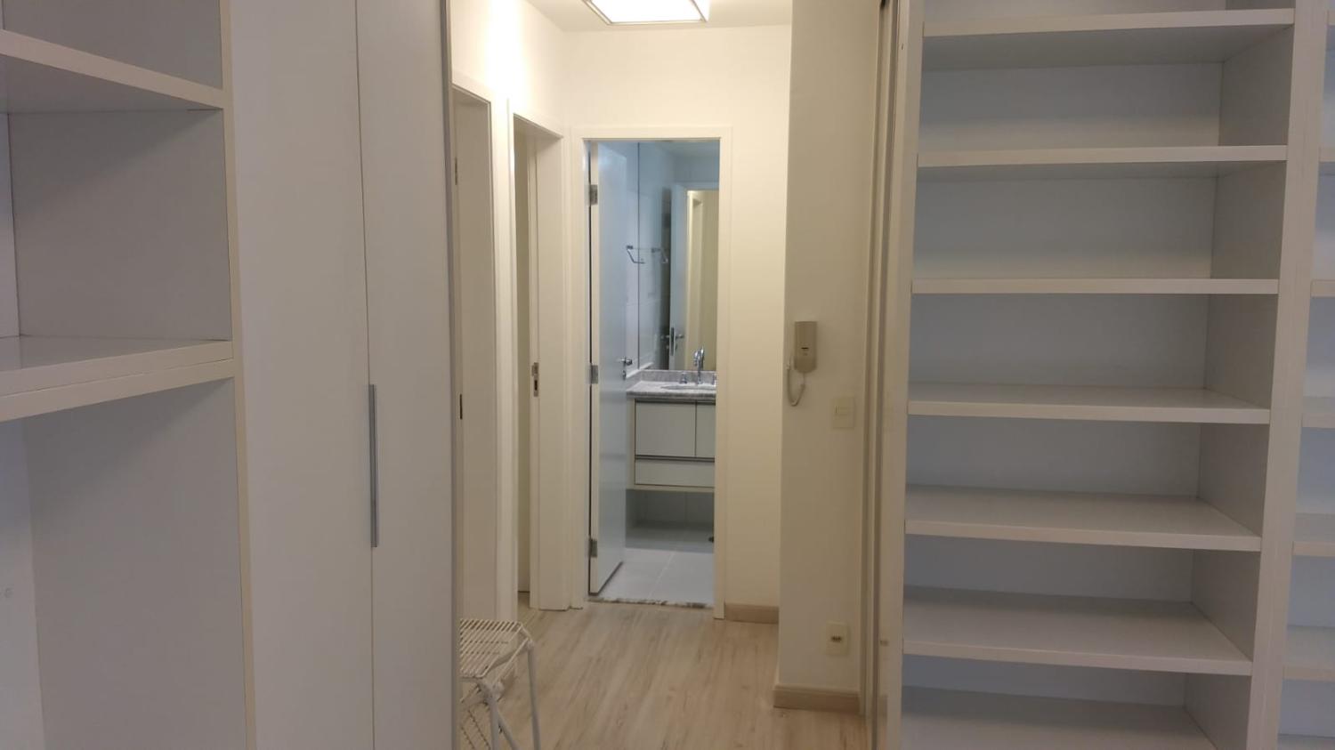 Apartamento à venda com 2 quartos, 85m² - Foto 17