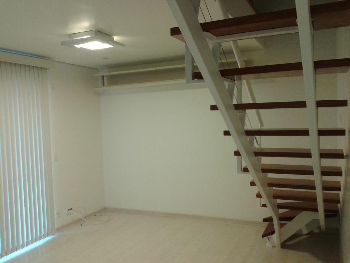 Apartamento à venda com 1 quarto, 57m² - Foto 1