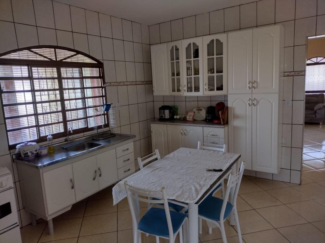 Fazenda à venda com 2 quartos, 1000m² - Foto 22