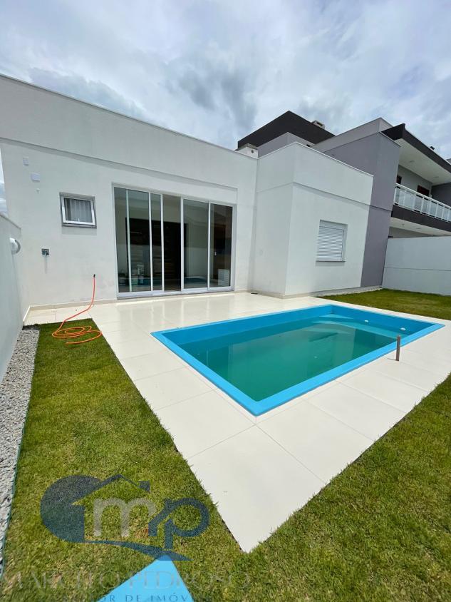 Casa à venda com 3 quartos, 149m² - Foto 4