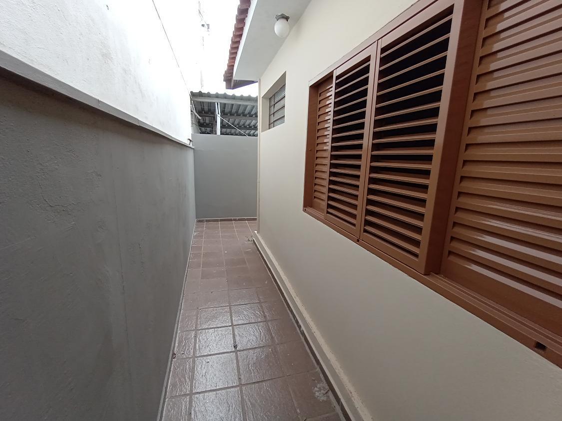 Casa à venda com 3 quartos, 136m² - Foto 19