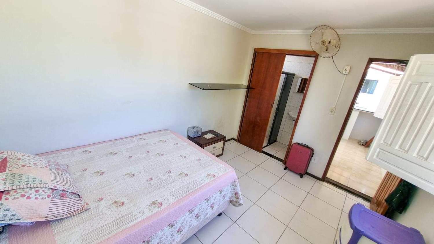 Casa à venda com 6 quartos, 300m² - Foto 14