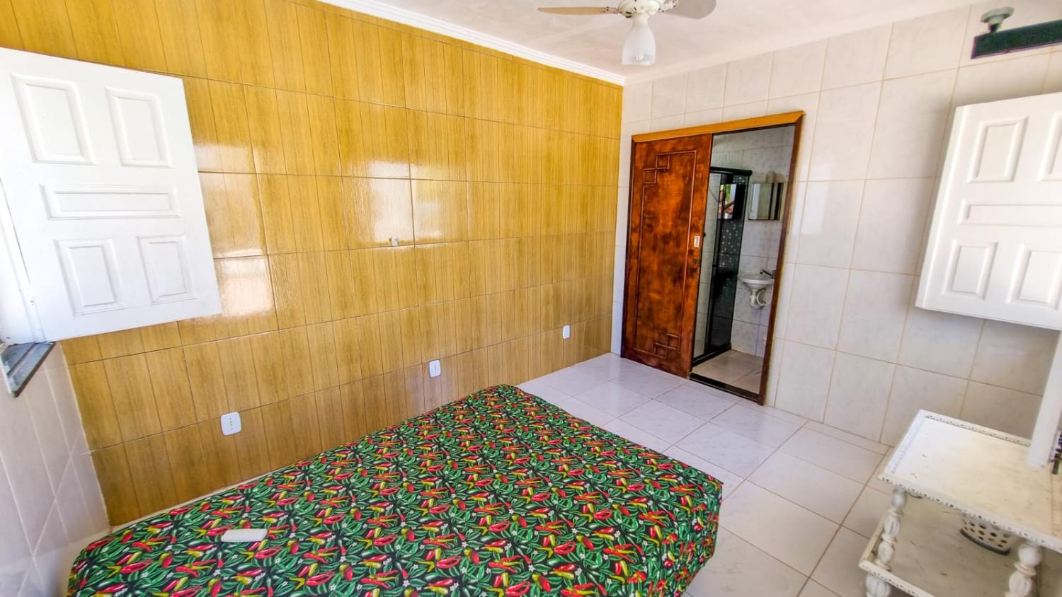 Casa à venda com 6 quartos, 300m² - Foto 13