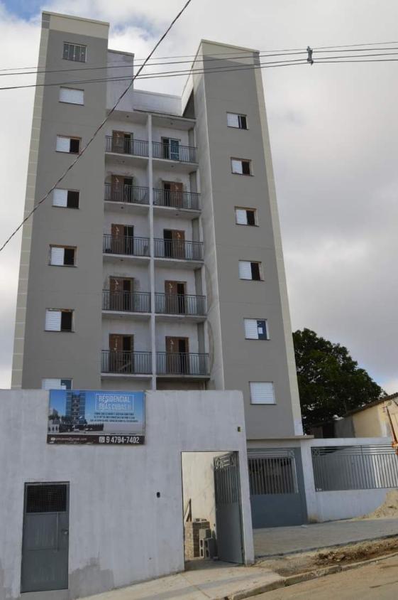 Apartamento à venda com 2 quartos, 50m² - Foto 1