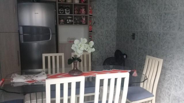 Casa à venda com 2 quartos, 110m² - Foto 2