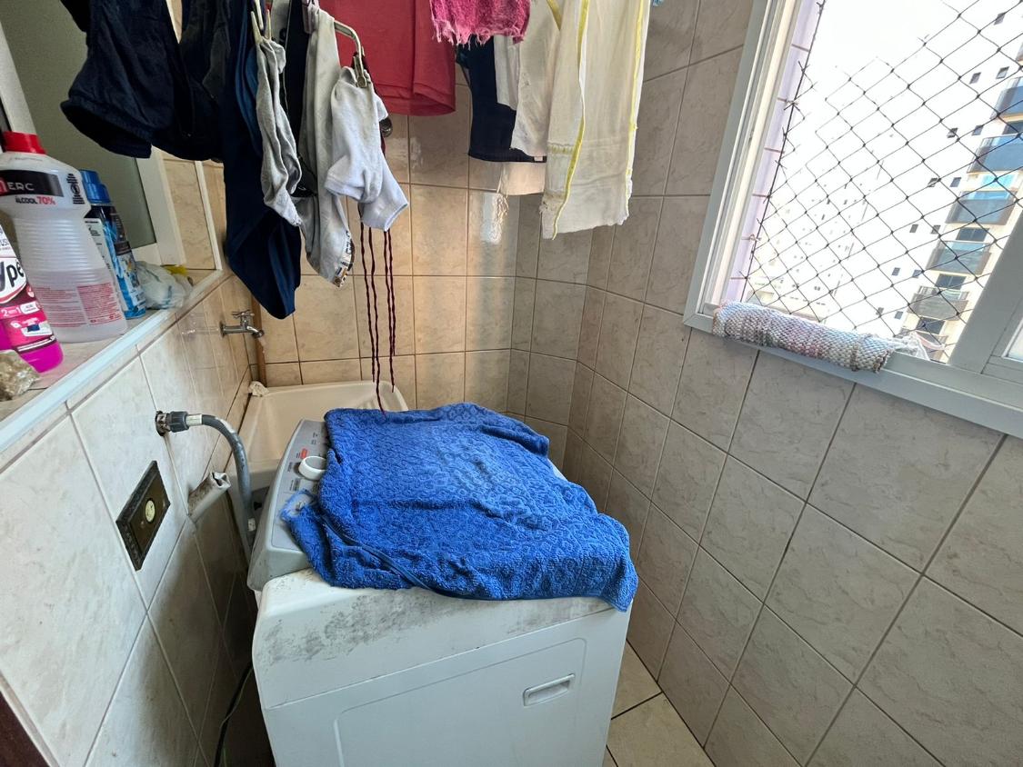 Apartamento à venda com 1 quarto, 50m² - Foto 12